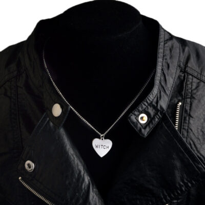 collier coeur gravé WITCH blouson