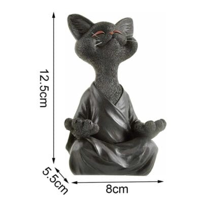 Chat noir en méditation mesures