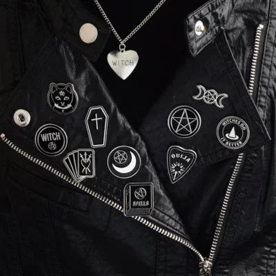 Pins de sorcière blouson